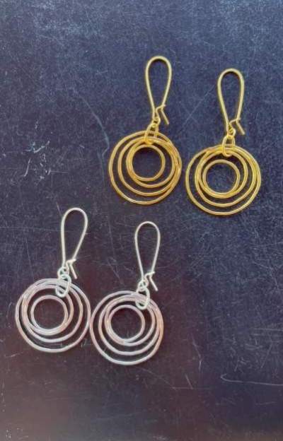 Circle Earrings - Gold or Silver